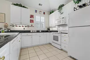 601 Hillside Dr N, North Myrtle Beach, SC 29582 - Photo 17