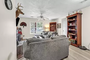 218 Plantation Dr, Myrtle Beach, SC 29588 - Photo 5