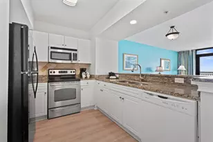 3000 N Ocean Blvd, Myrtle Beach, SC 29577 - Photo 9