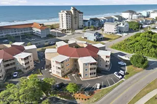 609 Hillside Dr, North Myrtle Beach, SC 29582 - Photo 5