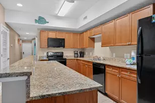 704 S Ocean Blvd, Myrtle Beach, SC 29577 - Photo 15