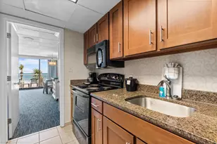 1105 S Ocean Blvd, Myrtle Beach, SC 29577 - Photo 15