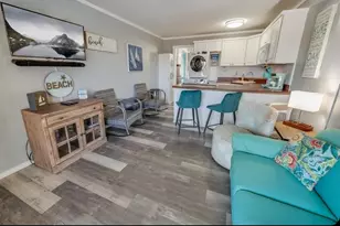 4516 Seaview St, North Myrtle Beach, SC 29582 - Photo 9