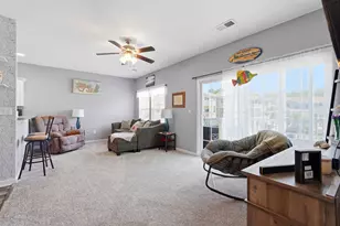 2482 Coastline Ct, Garden City, SC 29576 - Photo 9