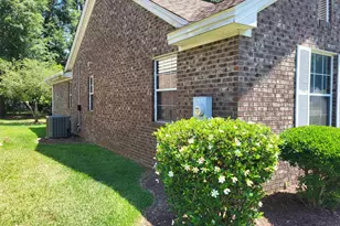 404 Ashwood Ln, Myrtle Beach, SC 29588 - Photo 9