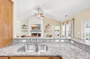 1046 Kennington Ct, Conway, SC 29526 - Photo 11