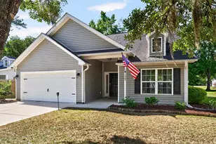 137 Robert Conway Ct, Georgetown, SC 29440 - Photo 1