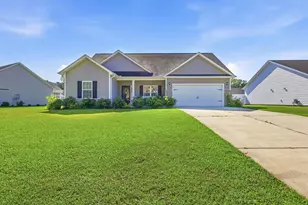 105 N Levee Dr, Georgetown, SC 29440 - Photo 1