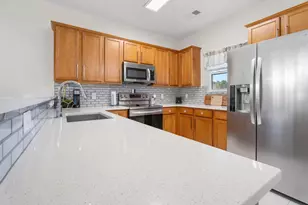 6253 Catalina Dr, North Myrtle Beach, SC 29582 - Photo 5