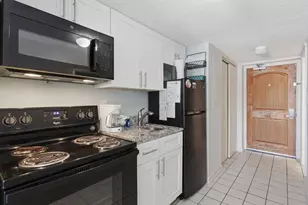 9550 Shore Dr, Myrtle Beach, SC 29572 - Photo 3