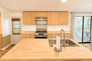 151 Crooked Island Cir, Murrells Inlet, SC 29576 - Photo 3