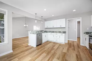233 Bonnie Bridge Cir, Myrtle Beach, SC 29579 - Photo 11