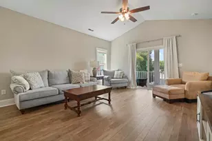 912 Hillside Dr, North Myrtle Beach, SC 29582 - Photo 3
