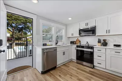 301 5th Ave. S, North Myrtle Beach, SC 29582 - Photo 9