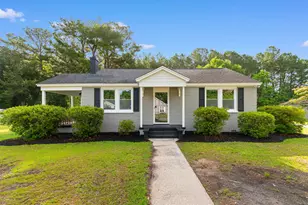 305 S Magnolia Ave, Andrews, SC 29510 - Photo 1