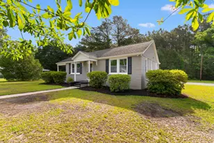 305 S Magnolia Ave, Andrews, SC 29510 - Photo 3