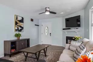 909 Perrin Dr, North Myrtle Beach, SC 29582 - Photo 5