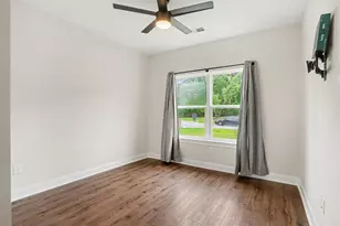 663 Belmont Dr, Conway, SC 29526 - Photo 17