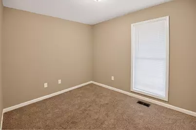 2202 Rolling Green Rd, Anderson, SC 29621 - Photo 11