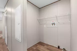 600 Ermine Rd, West Columbia, SC 29170 - Photo 23