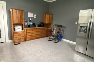320 N Park St, Mullins, SC 29574 - Photo 5