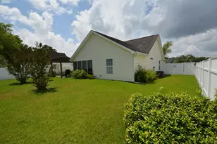 1201 Peyton Ct, Myrtle Beach, SC 29588 - Photo 5