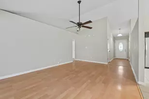 961 Castlewood Dr, Conway, SC 29526 - Photo 5