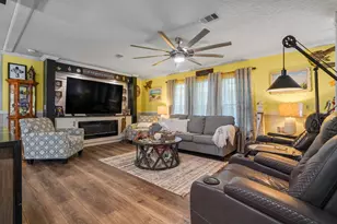 908 Pine Thicket St, Myrtle Beach, SC 29577 - Photo 3