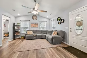 1842 Spivey Ave, Conway, SC 29527 - Photo 5