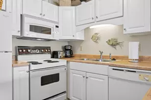 1820 N Ocean Blvd, North Myrtle Beach, SC 29582 - Photo 9