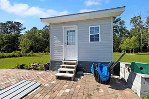 75 Dora Rosas Ln, Tabor City, NC 28463 - Photo 17