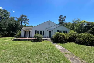 23 Society St, Greeleyville, SC 29056 - Photo 1