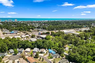 726 Oliver Dr, Murrells Inlet, SC 29576 - Photo 3