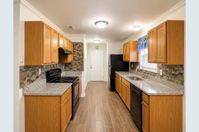 215 W James St., Mullins, SC 29574 - Photo 7