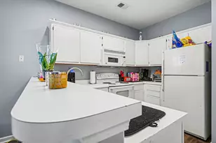 504 River Oaks Dr, Myrtle Beach, SC 29579 - Photo 5