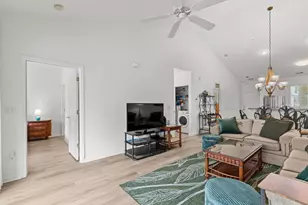 601 Hillside Dr, North Myrtle Beach, SC 29582 - Photo 7