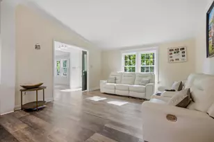 391 Di-Cindy Ln, Murrells Inlet, SC 29576 - Photo 13