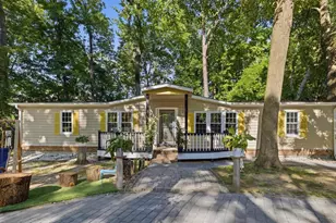 391 Di-Cindy Ln, Garden City, SC 29576 - Photo 1