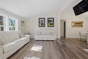 391 Di-Cindy Ln, Murrells Inlet, SC 29576 - Photo 11