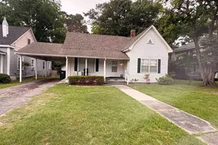 319 N Main St, Mullins, SC 29574 - Photo 1