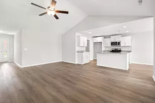 905 Woodside Dr, Conway, SC 29526 - Photo 3