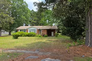 664 Eastland Ave, Kingstree, SC 29556 - Photo 1