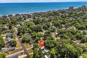 910 S Myrtle Dr, Surfside Beach, SC 29575 - Photo 3