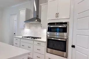 901 Monmouth St, Myrtle Beach, SC 29588 - Photo 7