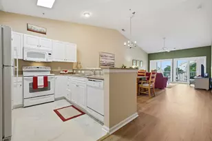 601 Hillside Dr N, North Myrtle Beach, SC 29582 - Photo 11