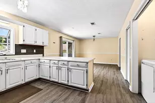 105 Pebble Dr, Myrtle Beach, SC 29588 - Photo 7