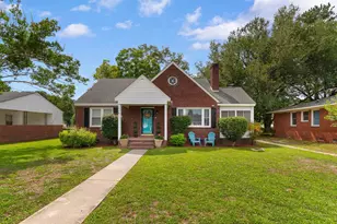 404 S Cedar Ave, Andrews, SC 29510 - Photo 1