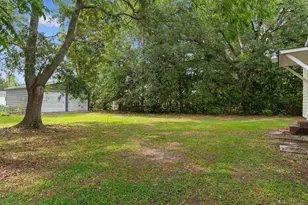 404 S Cedar Ave, Andrews, SC 29510 - Photo 29