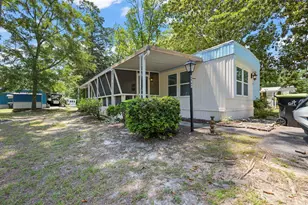 2945 Clemson Dr, Garden City, SC 29576 - Photo 25