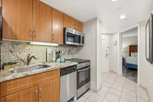 201 Ocean Blvd S, Myrtle Beach, SC 29577 - Photo 11